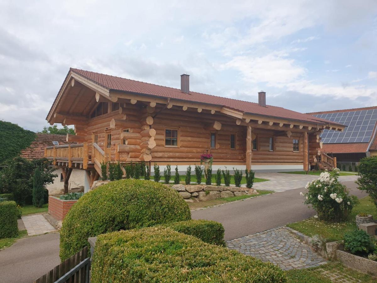 Huettenzauber Laumer Вёрт-ан-дер-Донау Экстерьер фото